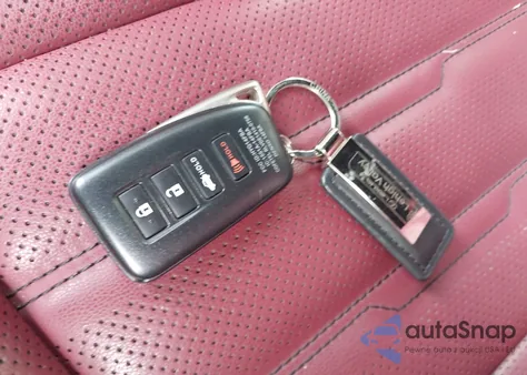 2016 Lexus Rc 300 z USA, uszkodzony, nr VIN JTHSM5BC0G5000402